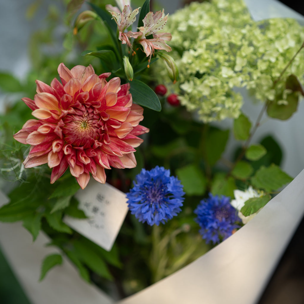 季節の花束 Mサイズ